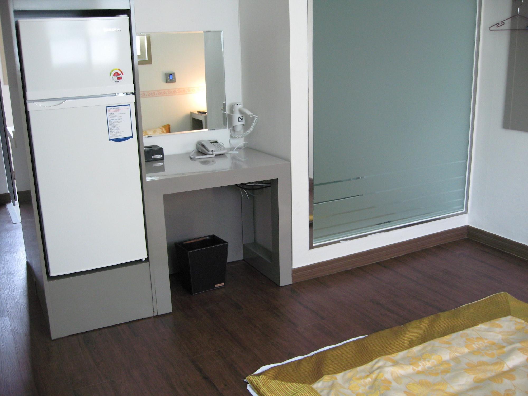 Residence Mumum Hotel Μπουσάν Εξωτερικό φωτογραφία